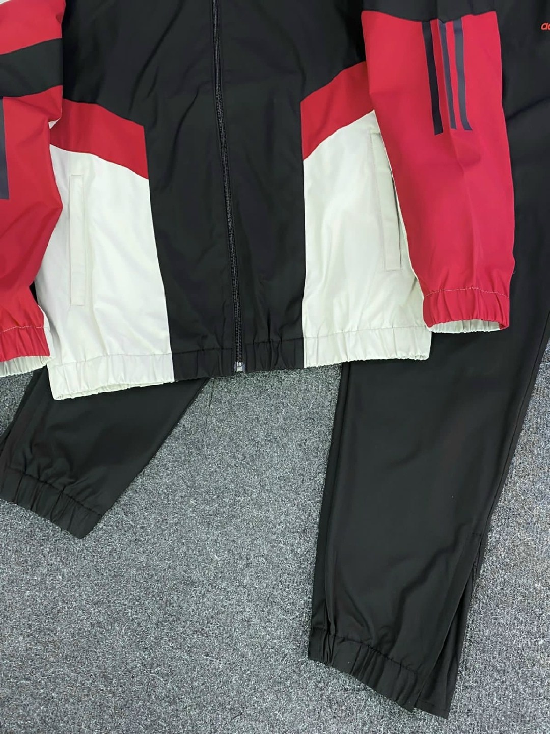 спортивный костюм adidas в стиле 90,спортивный костюм adidas,спортивный костюм adidas сальвадор 90х,спортивный костюм adidas 90х,спортивный костюм 90 х adidas salvador
