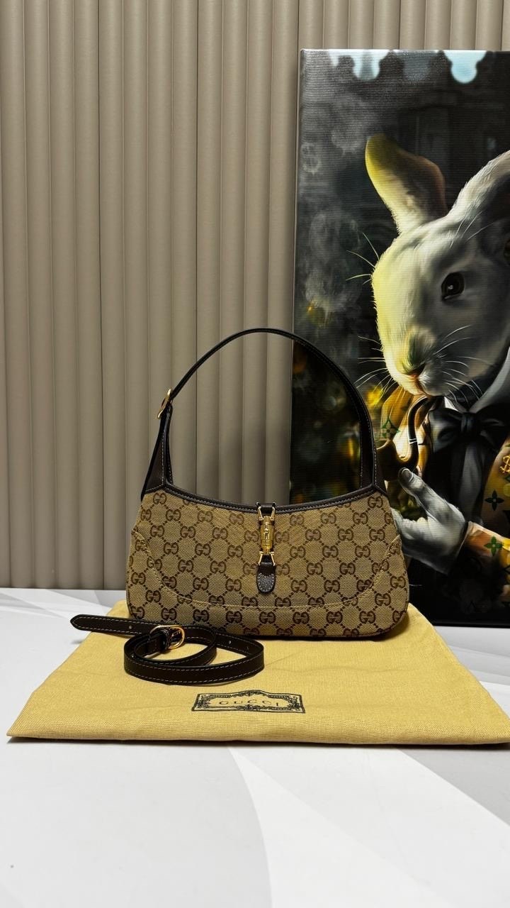 сумка gucci,сумка из питона бренд луи гуччи,повседневная женская сумка gucci,сумка мешок гуччи,женская сумка gucci