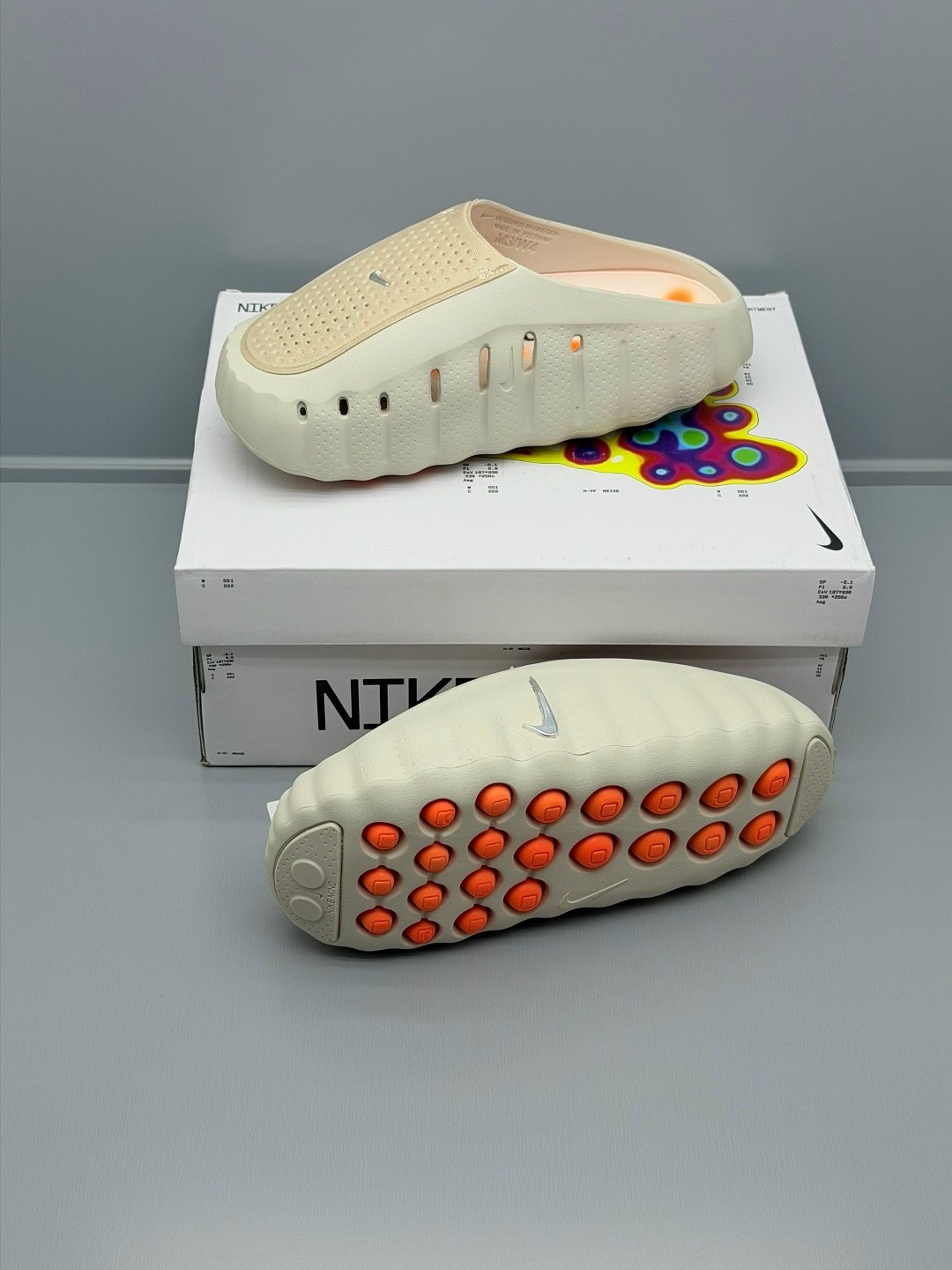 кроссовки,тапки модные,кроссовки nike,модели кроссовок,оригинальный спортивный