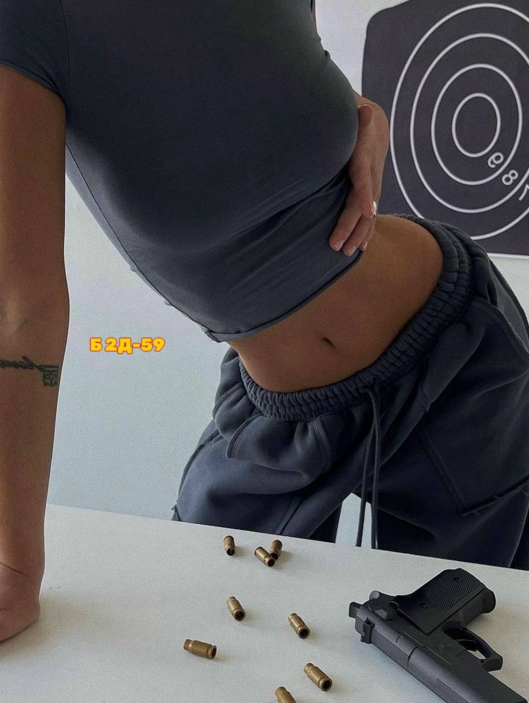 женская футболка,спортивные штаны,женские костюмы,