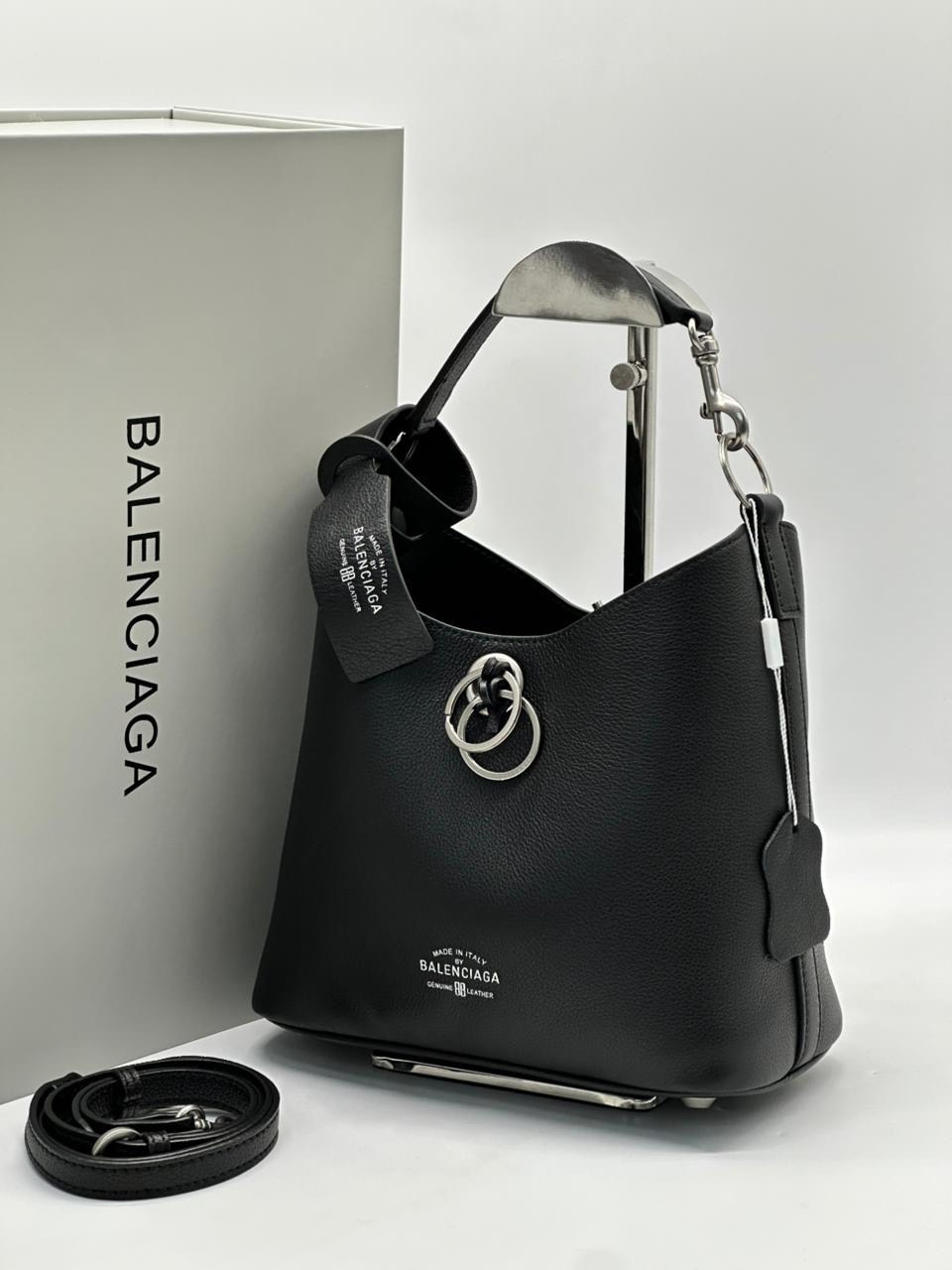сумка balenciaga,сумка женская balenciaga,сумка,сумка на плечо balenciaga,balenciaga сумка кросс боди