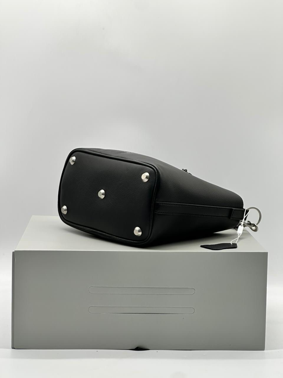 сумка balenciaga,сумка женская balenciaga,сумка,сумка на плечо balenciaga,balenciaga сумка кросс боди