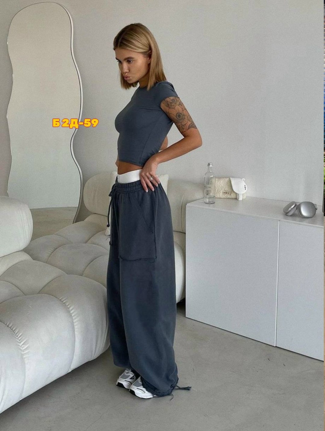 женская футболка,спортивные штаны,женские костюмы,
