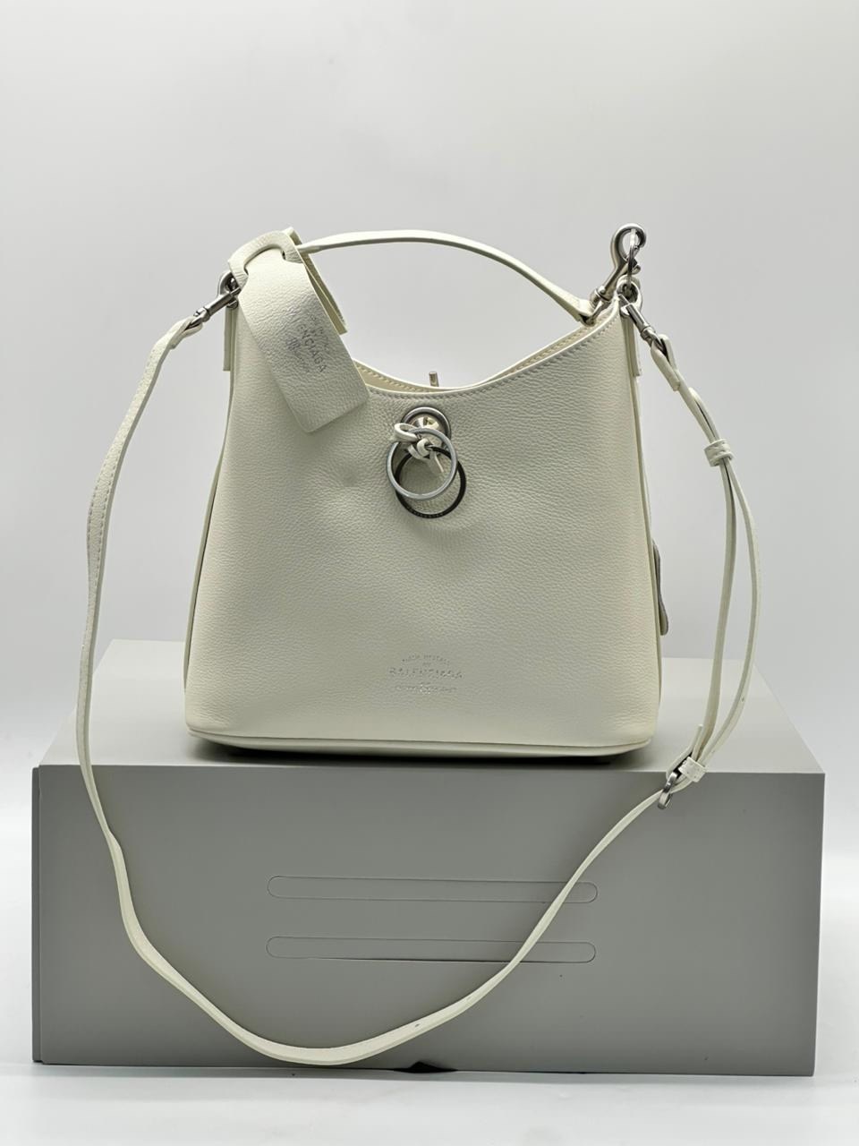 сумка balenciaga,сумка женская balenciaga,сумка,сумка на плечо balenciaga,balenciaga сумка кросс боди