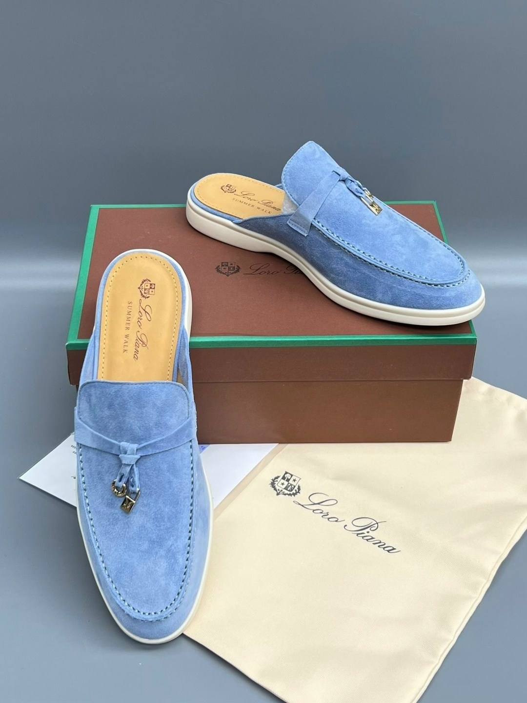 женские замшевые мюли loro piana голубые,,loro piana лоферы,loro piana мюли,мокасины лоро пиано женские