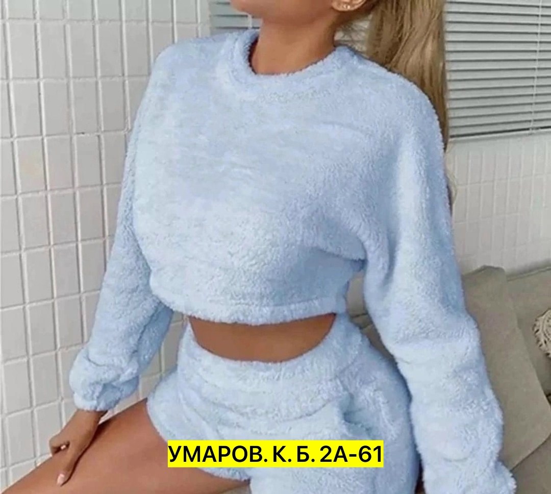 плюшевый костюм с топом,пижама кофта и шорты,плюшевый костюм с короткой кофтой,женский костюм из свитера,плюшевая пижама с шортами теплая
