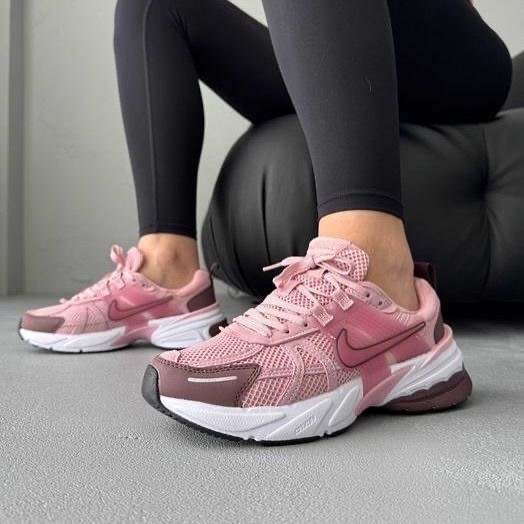 кроссовки,кроссовки nike,спортивная ,женские кроссовки,кроссовки nike женские