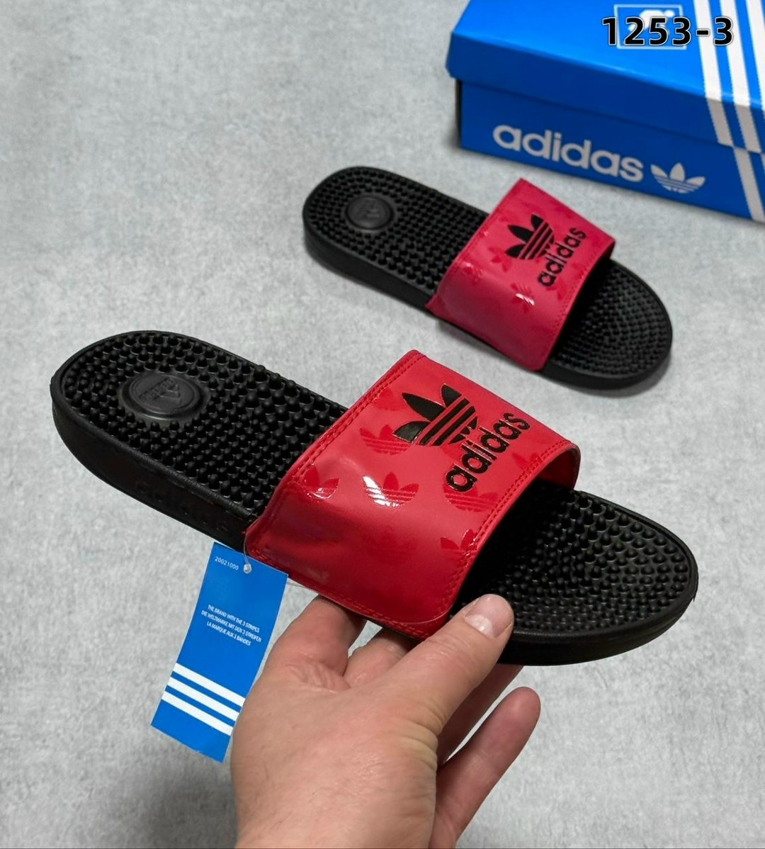 шлепанцы adidas,шлепанцы женские,,тапки адидас мужские,шлепанцы мужские