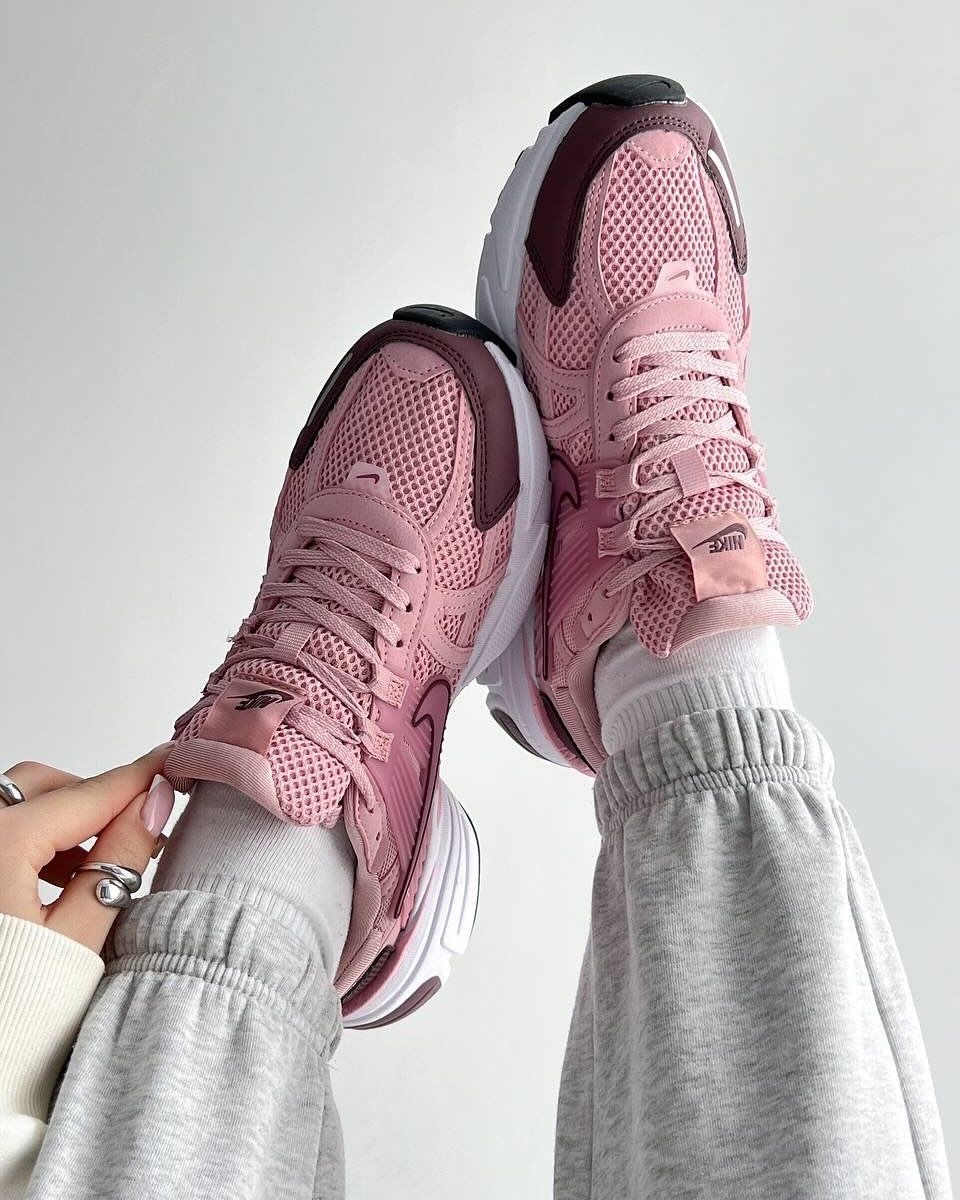 кроссовки,кроссовки nike,спортивная ,женские кроссовки,кроссовки nike женские