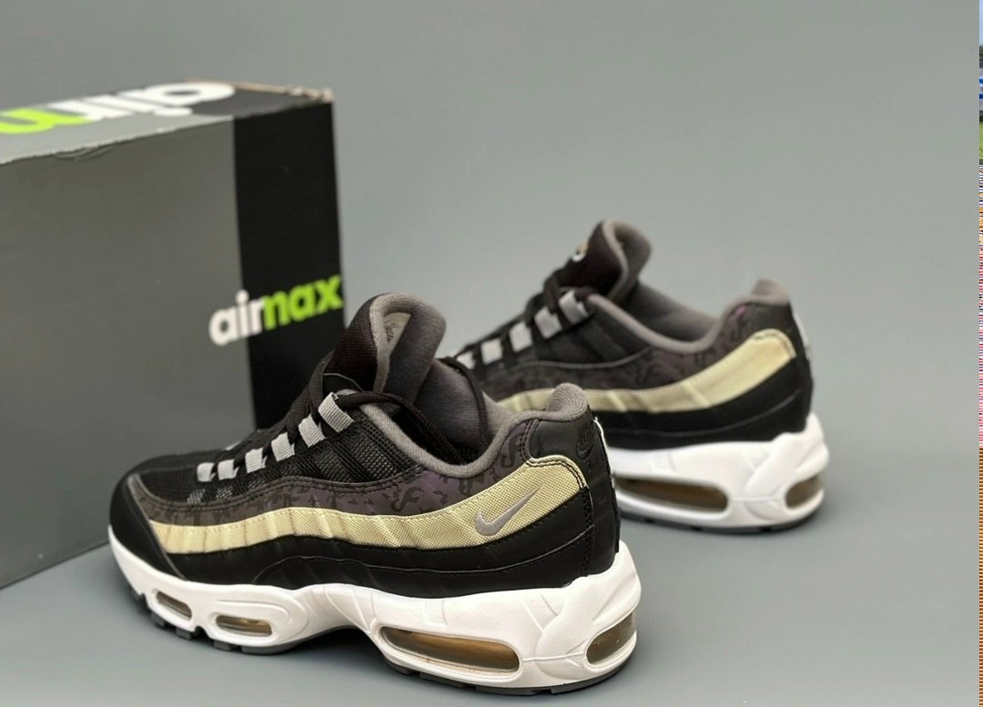 кроссовки для мужчин,nike air max 95,кроссовки,кроссовки nike air max 95,nike air max 95 essential