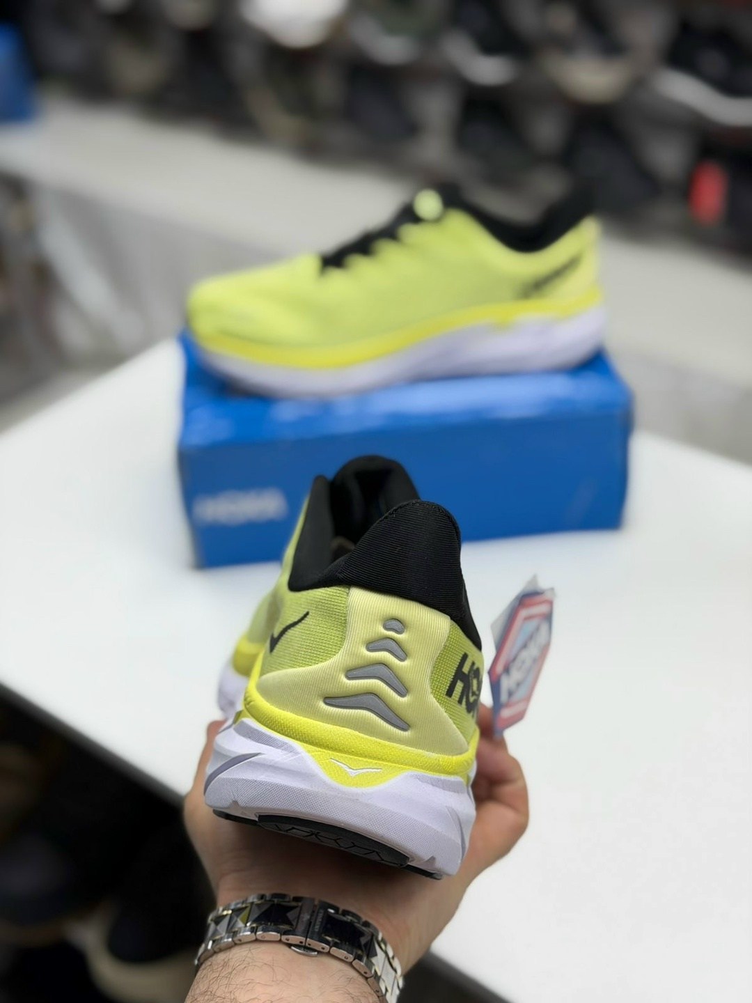 мужские кроссовки hoka one one clifton 8,кроссовки hoka one one,кроссовки hoka,кроссовки,кроссовки hoka one one clifton 8