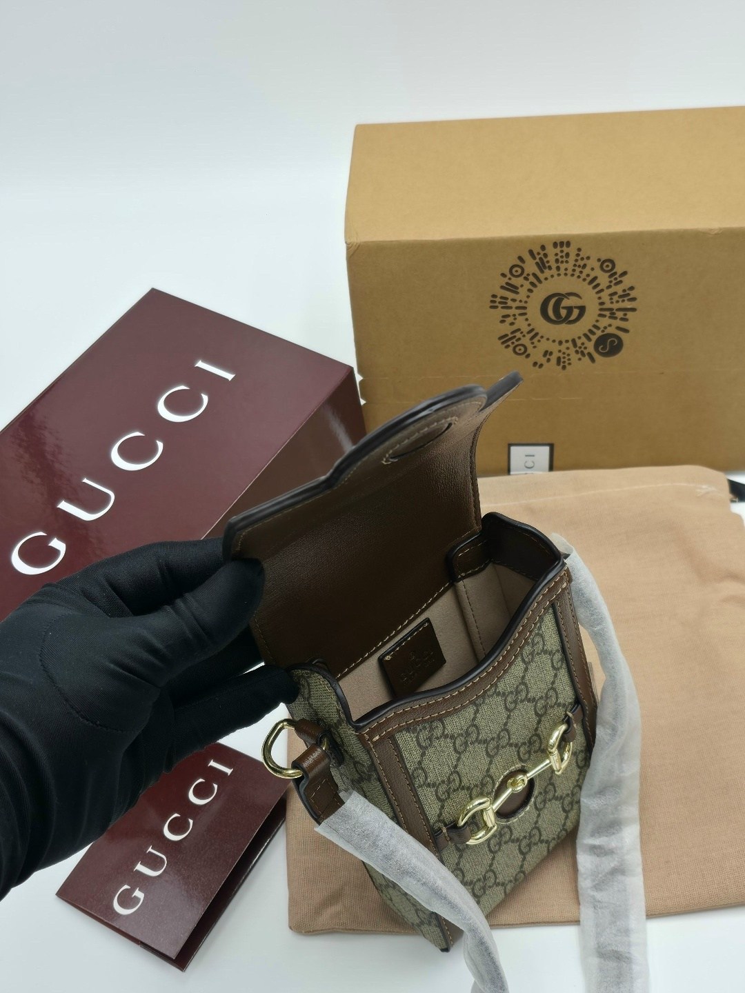 сумка gucci,gucci мини сумка,женская сумка на gucci,гуччи сумка,сумочка гуччи