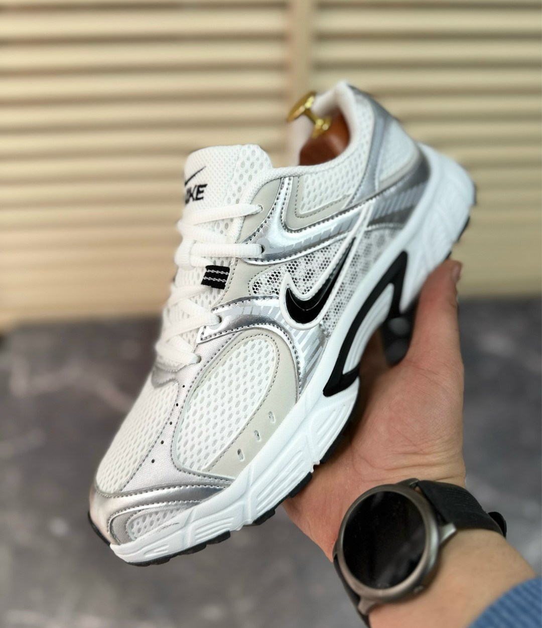 кроссовки nike,кроссовки nike v5 rnr white black silver,кроссовки v5 rnr nike,повседневные кроссовки,женские кроссовки