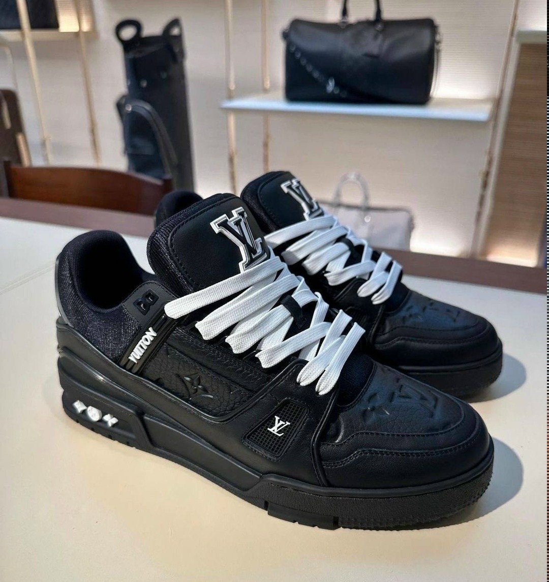 кроссовки мужские louis vuitton,кроссовки louis vuitton кроссовки louis vuitton,кроссовки louis vuitton,мужские лаковые черные кроссовки louis vuitton trainer,женские кожаные черные кроссовки louis vu