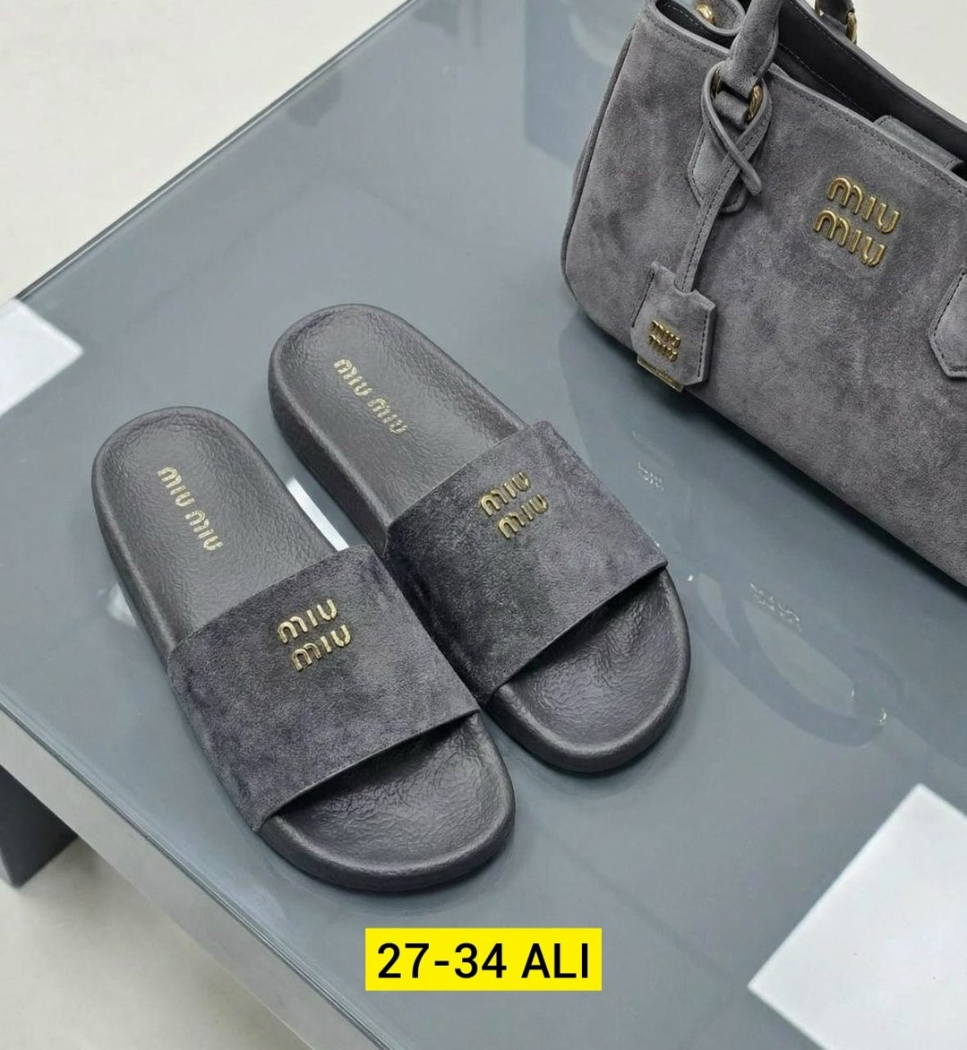 шлепанцы женские,шлепки miu miu,летние женские шлепанцы,,шлёпанцы miu miu