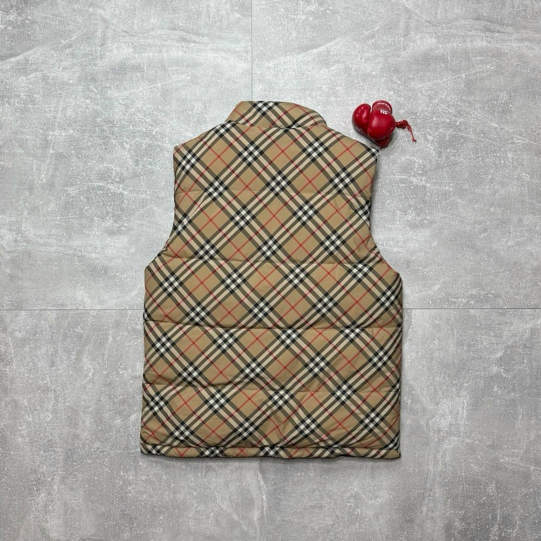 жилет burberry,утепленный жилет burberry,жилетка burberry,жилет в клетку burberry,жилетка от бёрбери