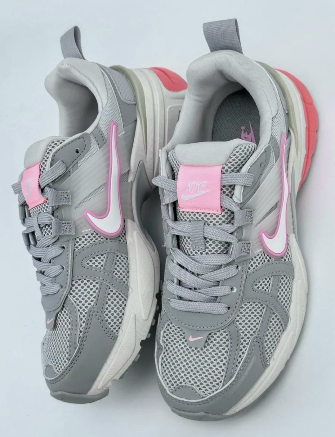 кроссовки найк,кроссовки nike,кроссовки,спортивная ,кроссовки nike v 2 k run