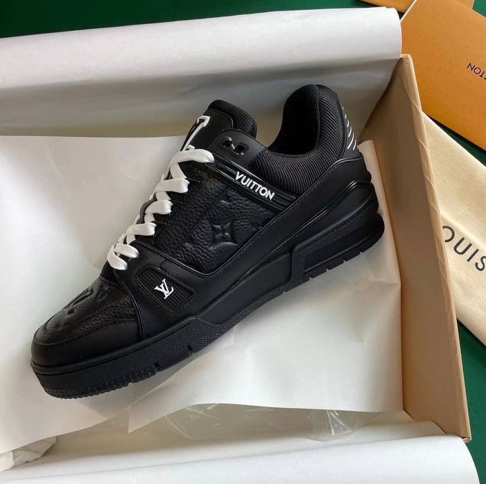 кроссовки мужские louis vuitton,кроссовки louis vuitton кроссовки louis vuitton,кроссовки louis vuitton,мужские лаковые черные кроссовки louis vuitton trainer,женские кожаные черные кроссовки louis vu