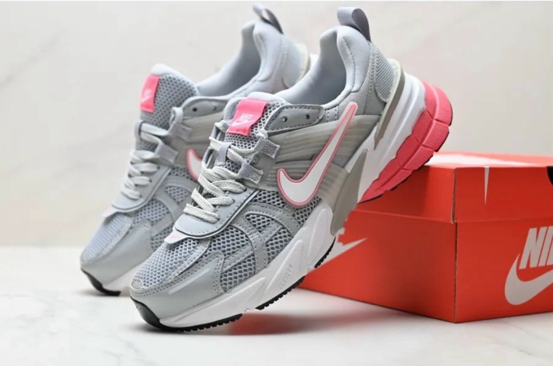кроссовки найк,кроссовки nike,кроссовки,спортивная ,кроссовки nike v 2 k run
