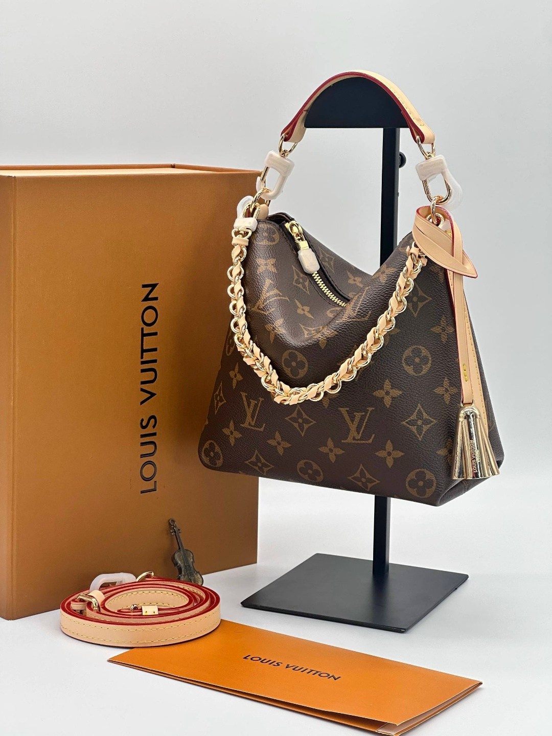 сумка louis vuitton,louis vuitton сумка на плечо,женская сумка на louis vuitton,сумка луи виттон,сумка женская луи виттон