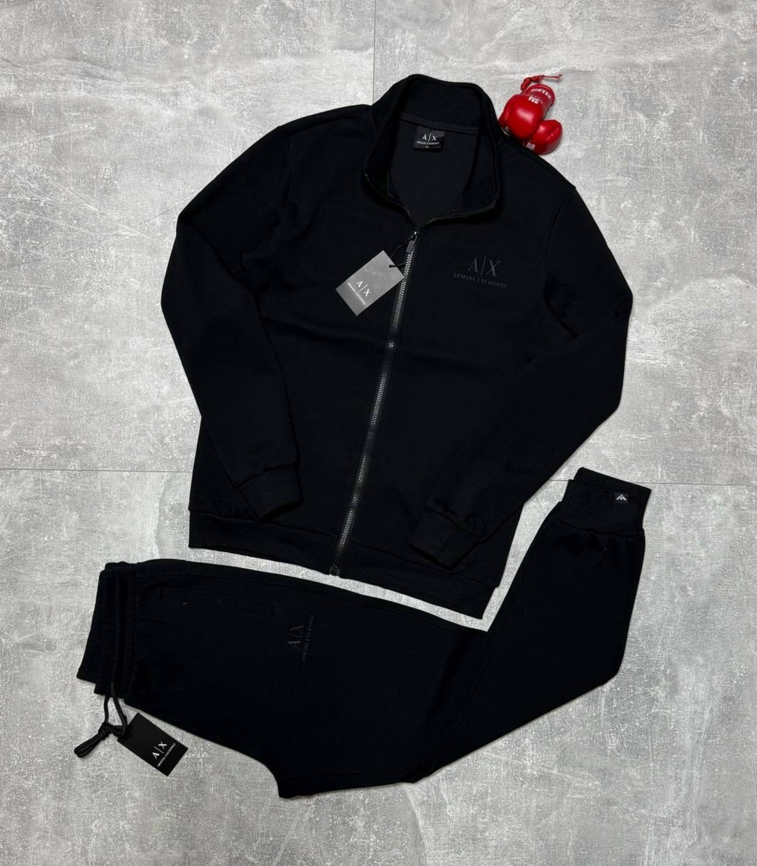 спортивный костюм armani,спортивный костюм armani exchange,мужской спортивный костюм armani exchange,мужской спортивный костюм,спортивный костюм armani мужской