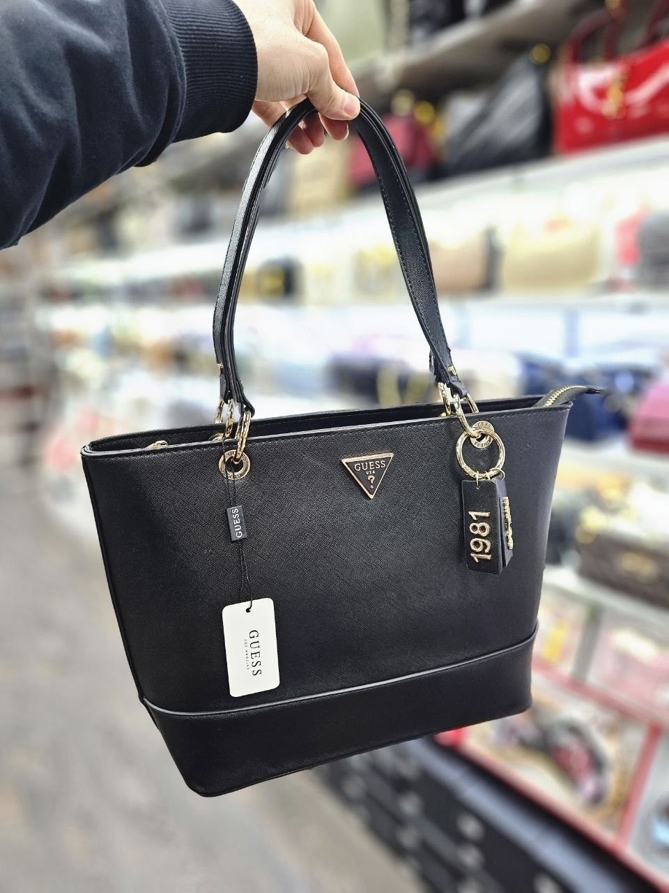 женская сумка guess,сумка guess,сумка-шоппер guess,сумка шопер guess,сумка guess женская большая