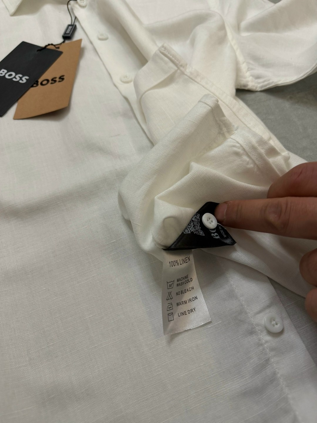 рубашка мужская,белая мужская рубашка,рубашка hugo boss,повседневная рубашка,рубашка