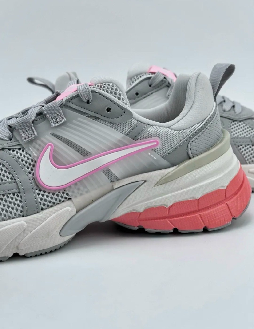 кроссовки найк,кроссовки nike,кроссовки,спортивная ,кроссовки nike v 2 k run