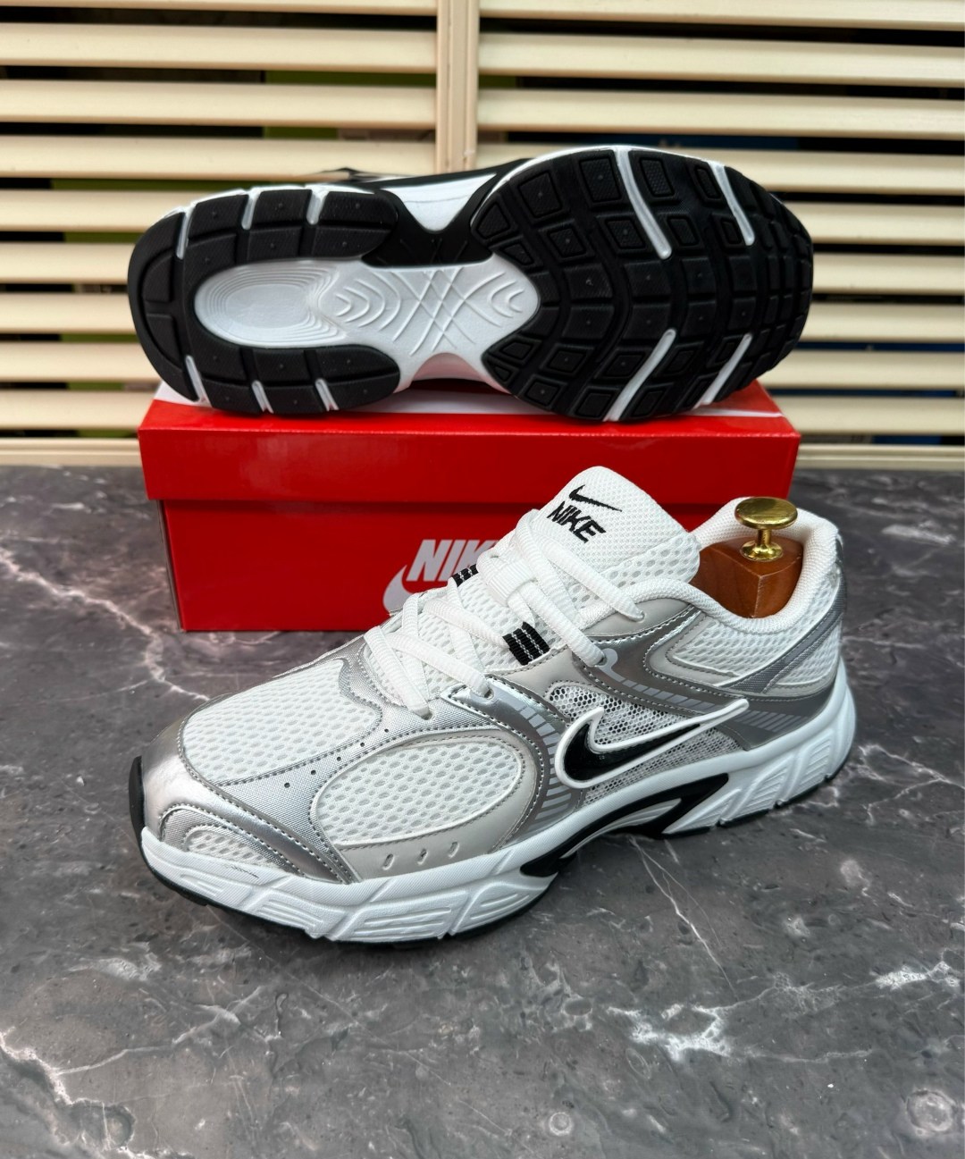 кроссовки nike,кроссовки nike v5 rnr white black silver,кроссовки v5 rnr nike,повседневные кроссовки,женские кроссовки
