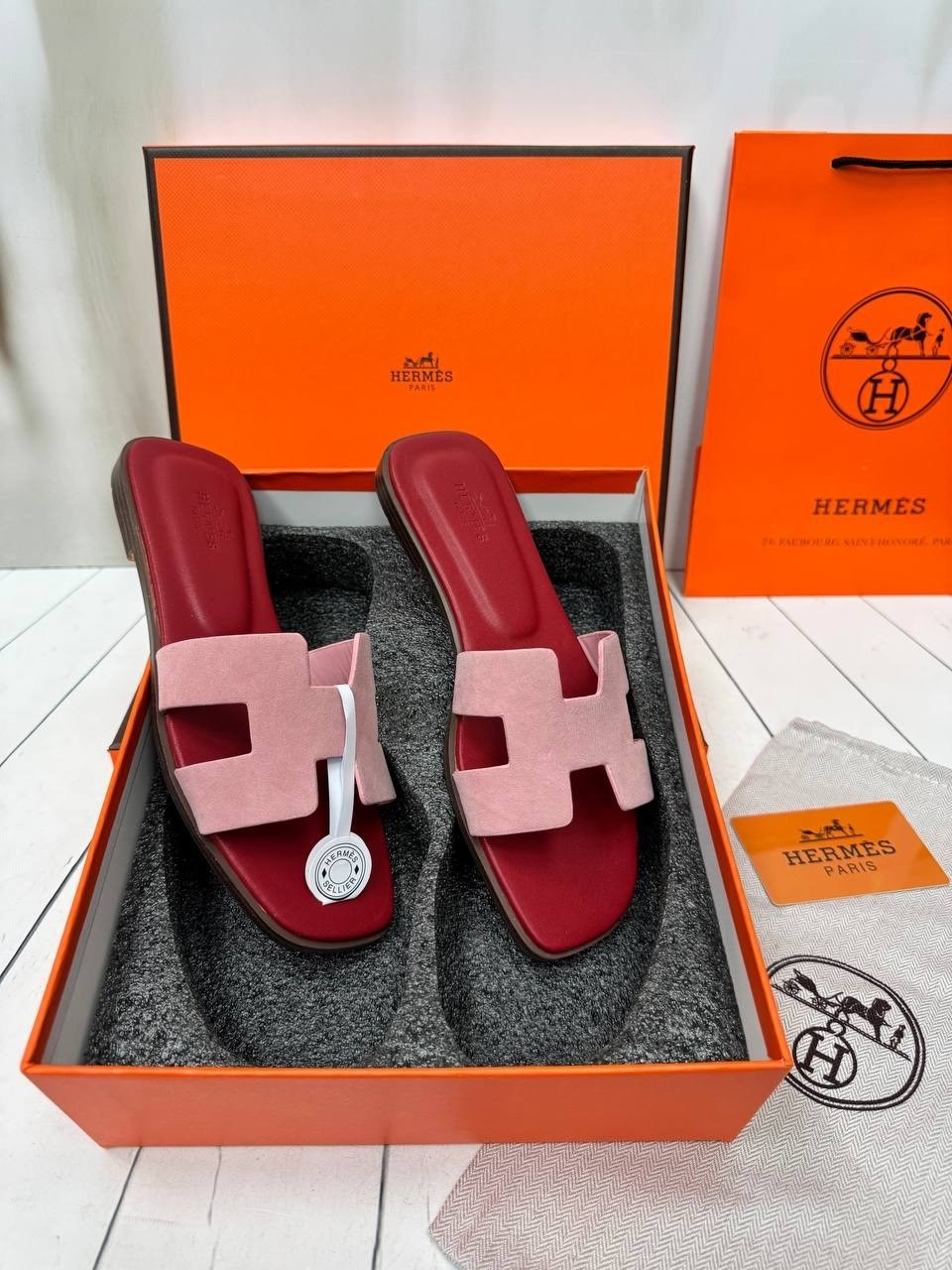 шлепанцы hermes,шлепки hermes женские,сланцы hermes,шлепки эрмес оран,шлепки hermes
