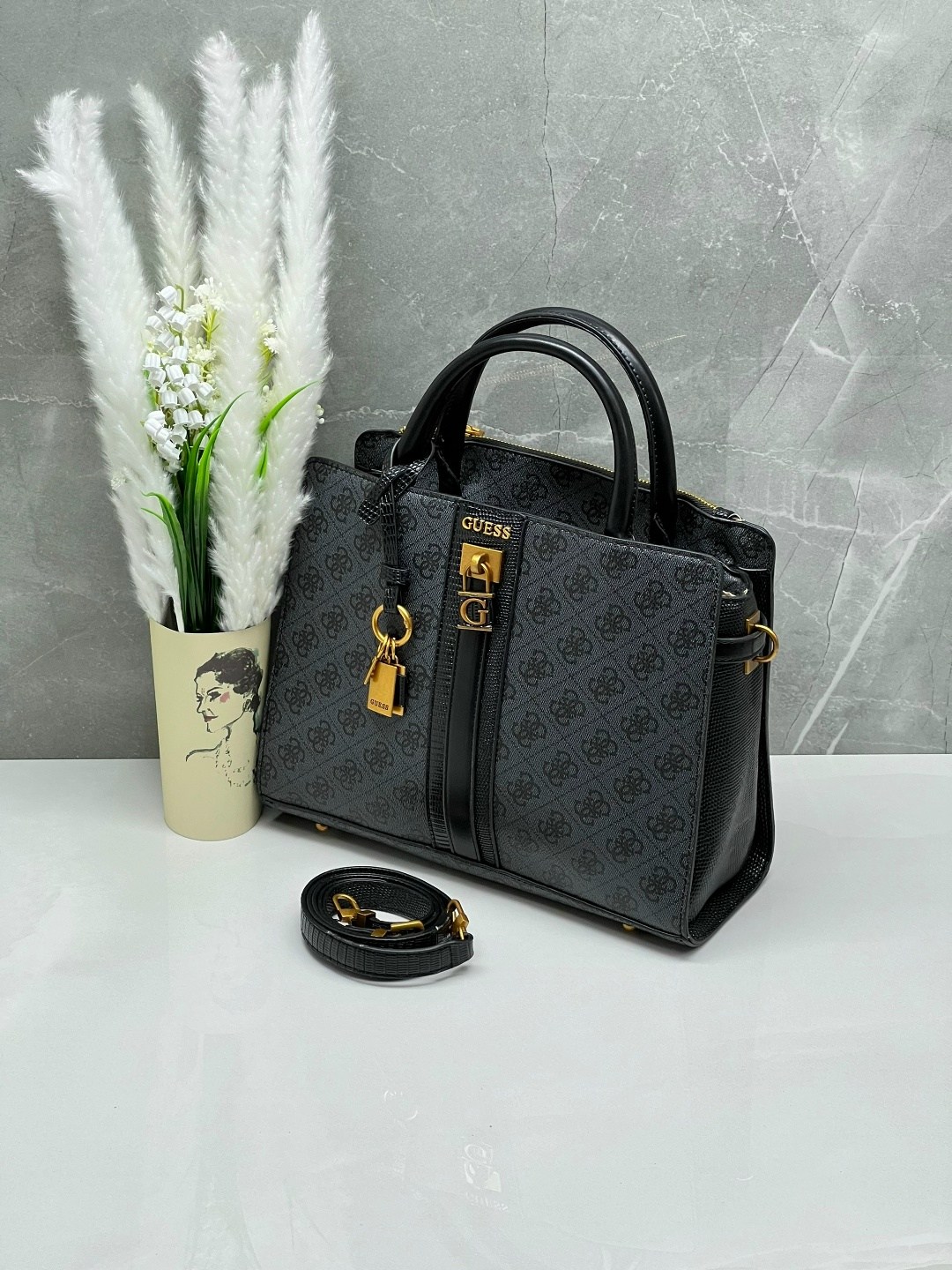 сумка женская guess,сумка guess,сумка,guess сумка тоут,сумка guess оригинал