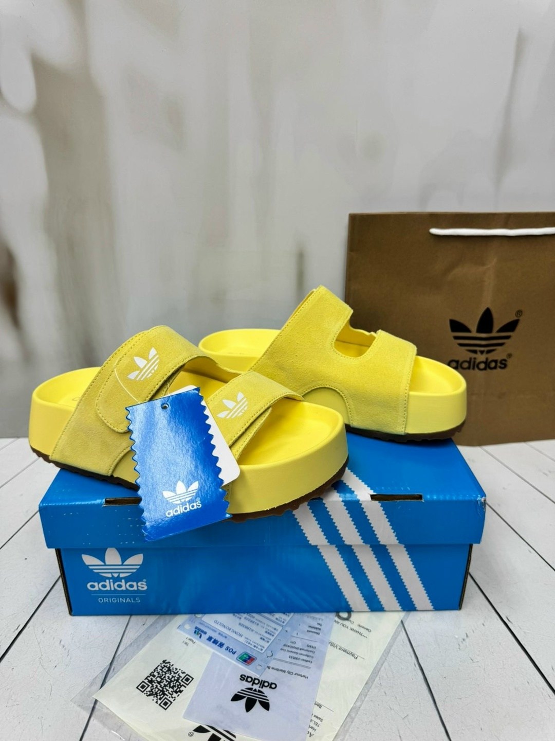 adidas originals adilette,adidas originals adilette lite,шлепанцы adidas,сандалии adidas,adidas originals adilette lite slides