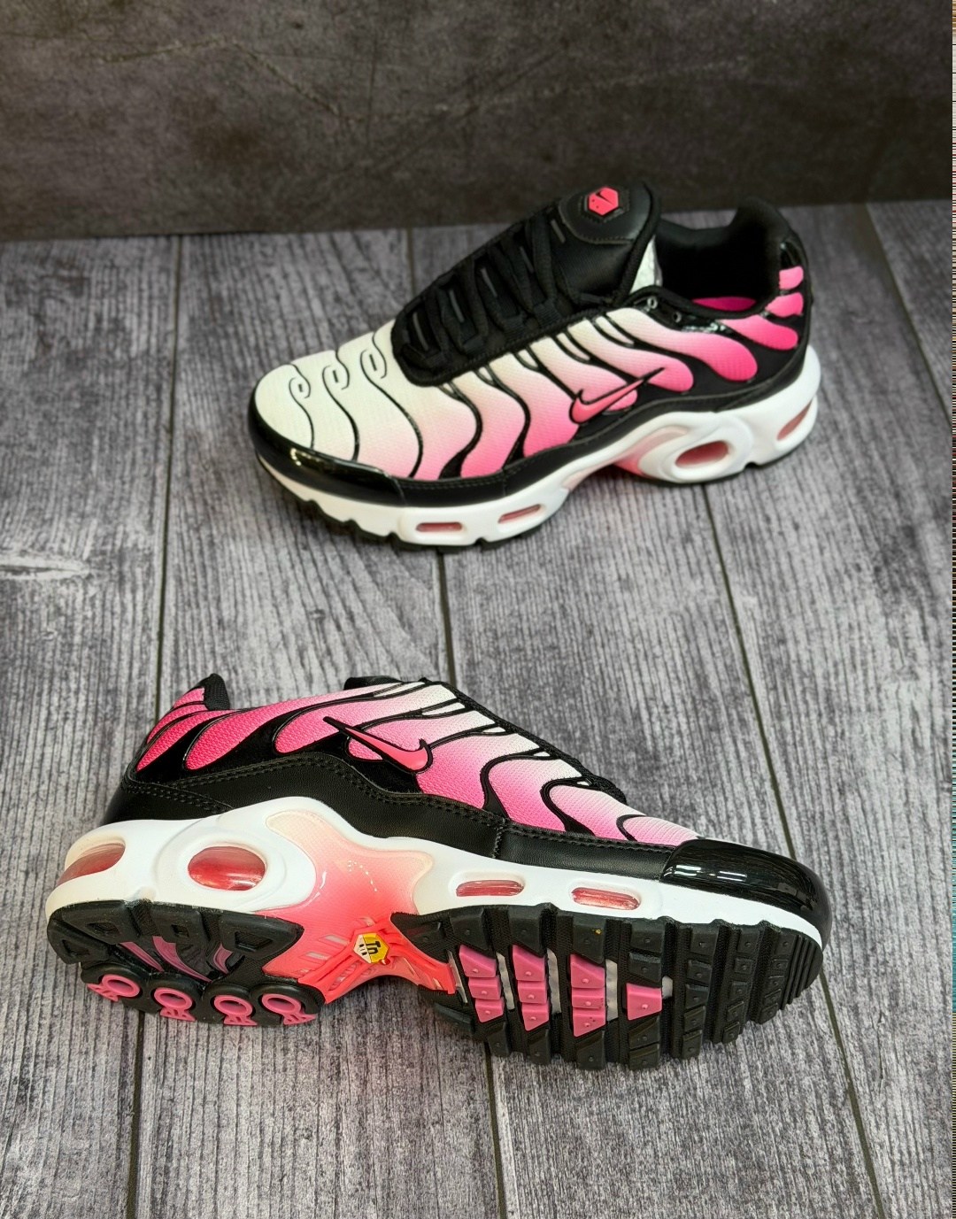 кроссовки nike air max tn plus,кроссовки,nike air max tn plus,nike air max plus,кроссовки найк