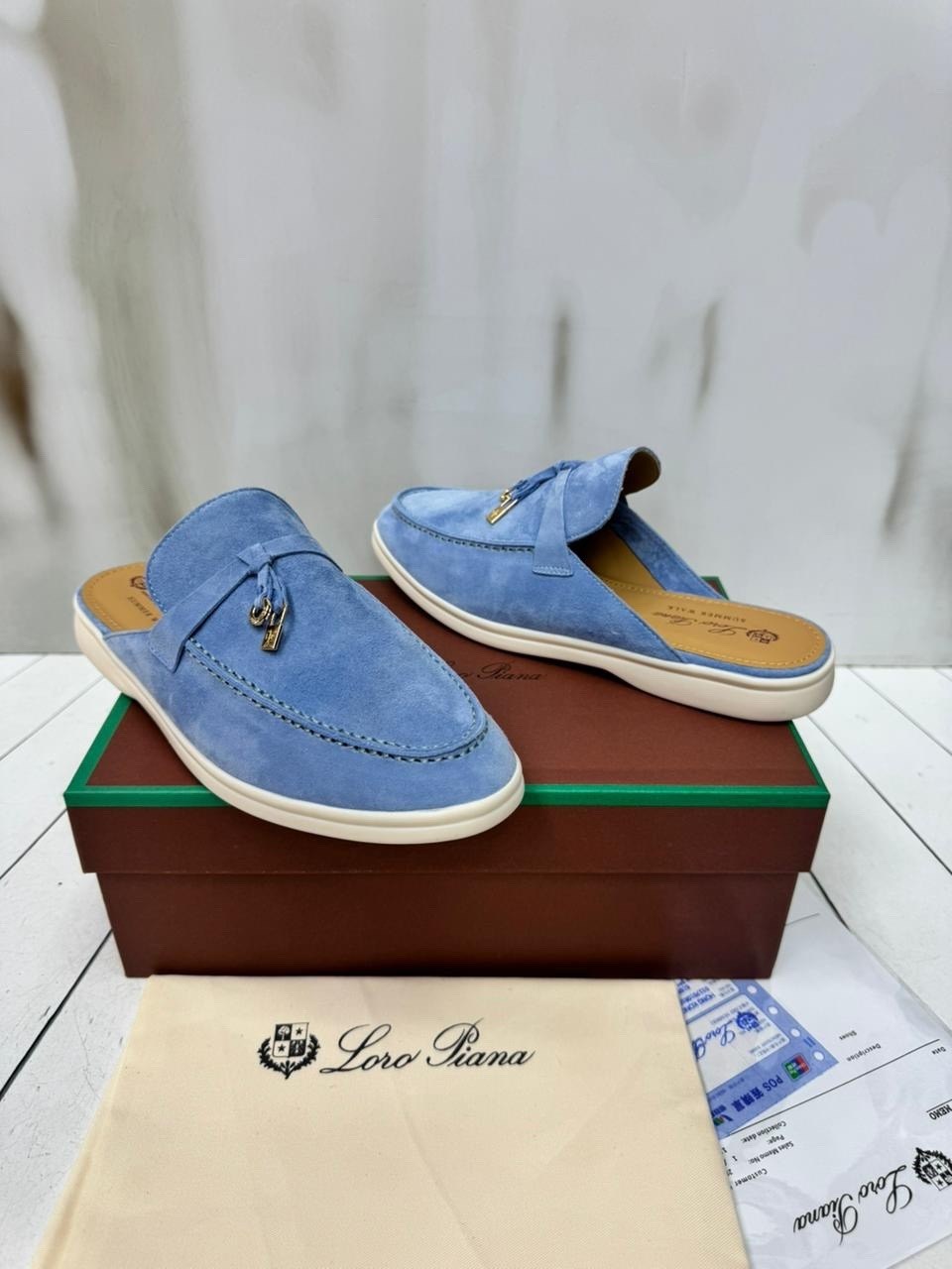 женские замшевые мюли loro piana голубые,,мюли loro piana,loro piana лоферы,мюли лоро пиано женские