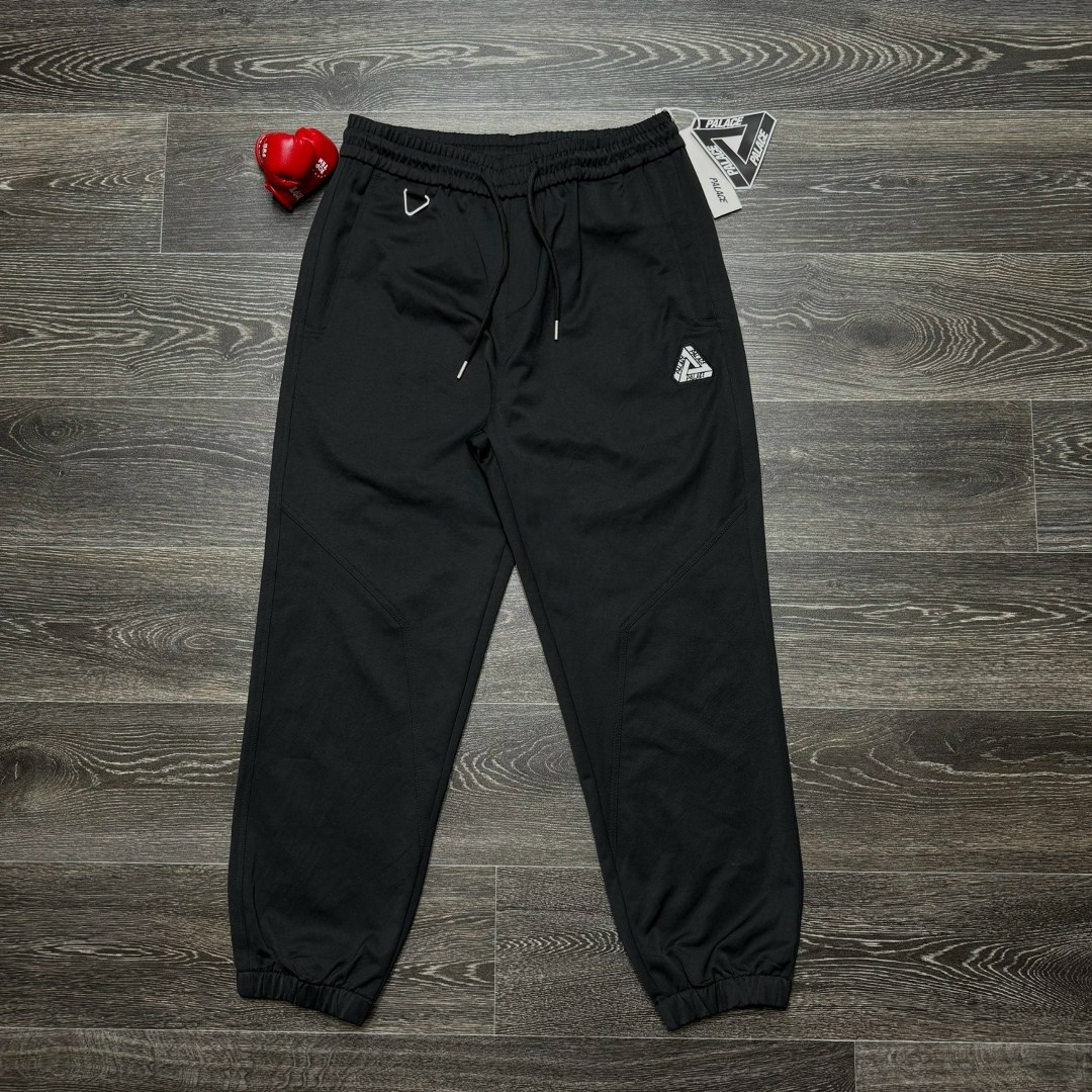 куртка palace,куртка бомбер,куртка палас,шорты nike черные,куртка