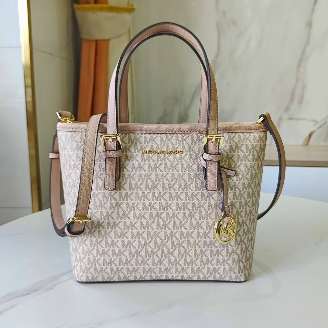 женская сумка michael kors,сумка michael kors,michael kors коричневая сумка тоут,сумка женская michael kors 35t9gtvt0b коричневый,michael kors коричневая сумка с короткими ручками для женщин