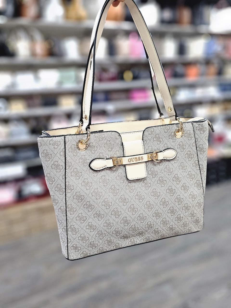 сумка женская guess,сумка guess,сумка guess тоут,сумка guess бежевая,guess сумка шоппер