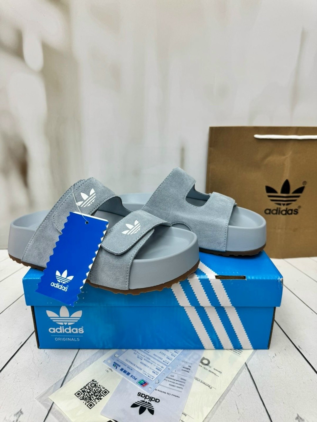 adidas originals adilette lite,шлепанцы adidas originals adilette lite,adidas originals adilette,шлепанцы adidas originals adilette,женские шлепанцы adidas originals adilette