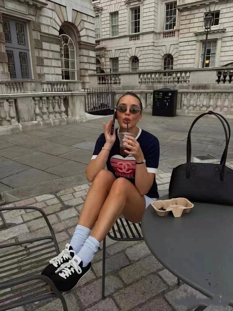 свитер chanel,элегантный джемпер,одежда chanel,chanel chanel,шанель кофта