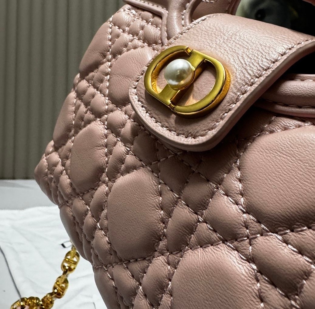 dior сумка,сумка диор,сумка диор через плечо,сумка женская dior,сумка леди диор
