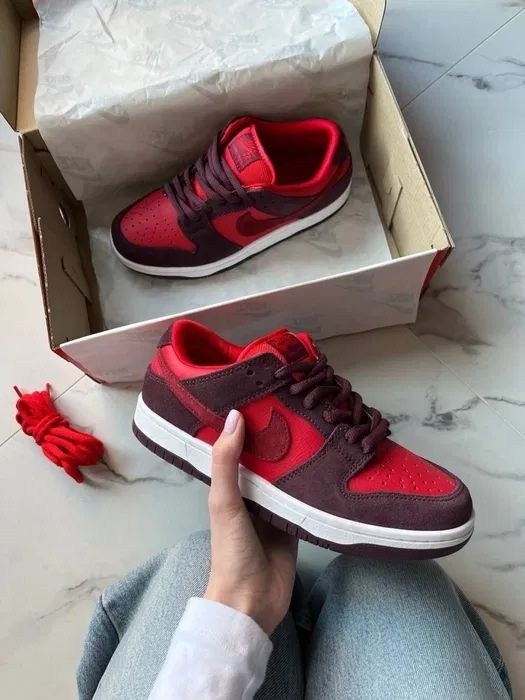 женская,кроссовки замша,кроссовки, кроссовки,nike sb dunk low cherry