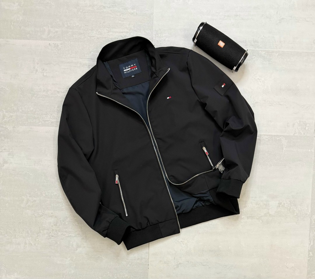 куртка томми хилфигер черная,куртка tommy hilfiger мужская,ветровка tommy hilfiger,куртка ветровка tommy hilfiger,ветровка tommy hilfiger ветровка