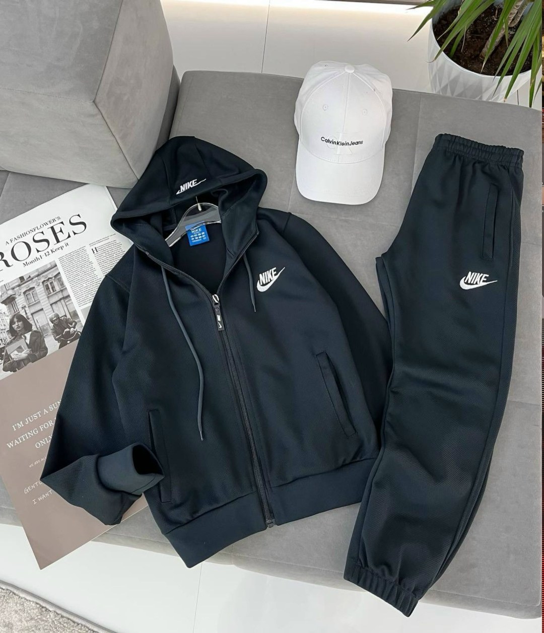спортивный костюм nike,спортивный костюм на флисе nike,спортивный костюм,костюм спортивный мужской nike,спортивные костюмы найк