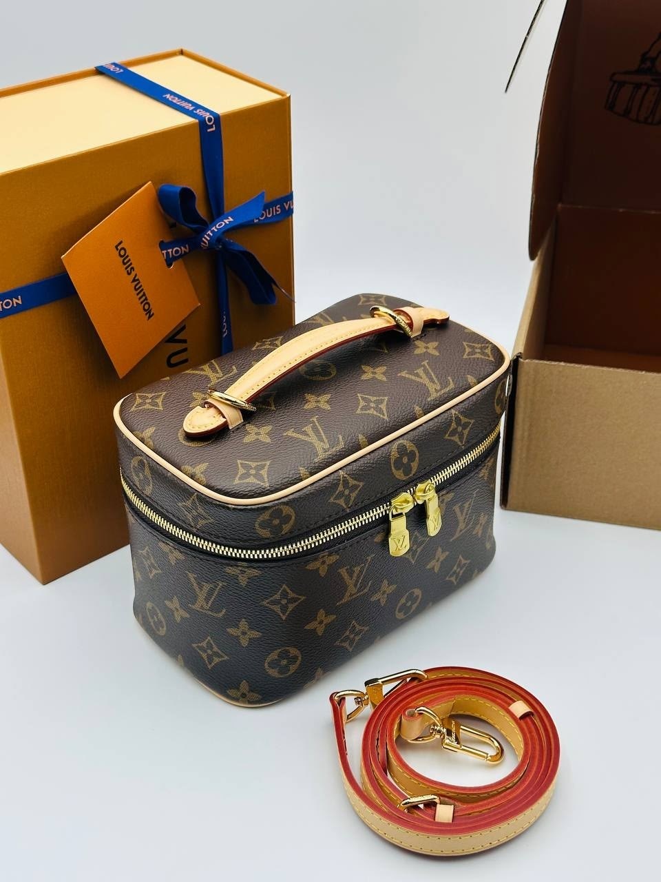 louis vuitton косметичка louis vuitton,сумка косметичка louis vuitton,косметичка louis vuitton,косметичка louis vuitton из натуральной кожи,сумка женская louis vuitton