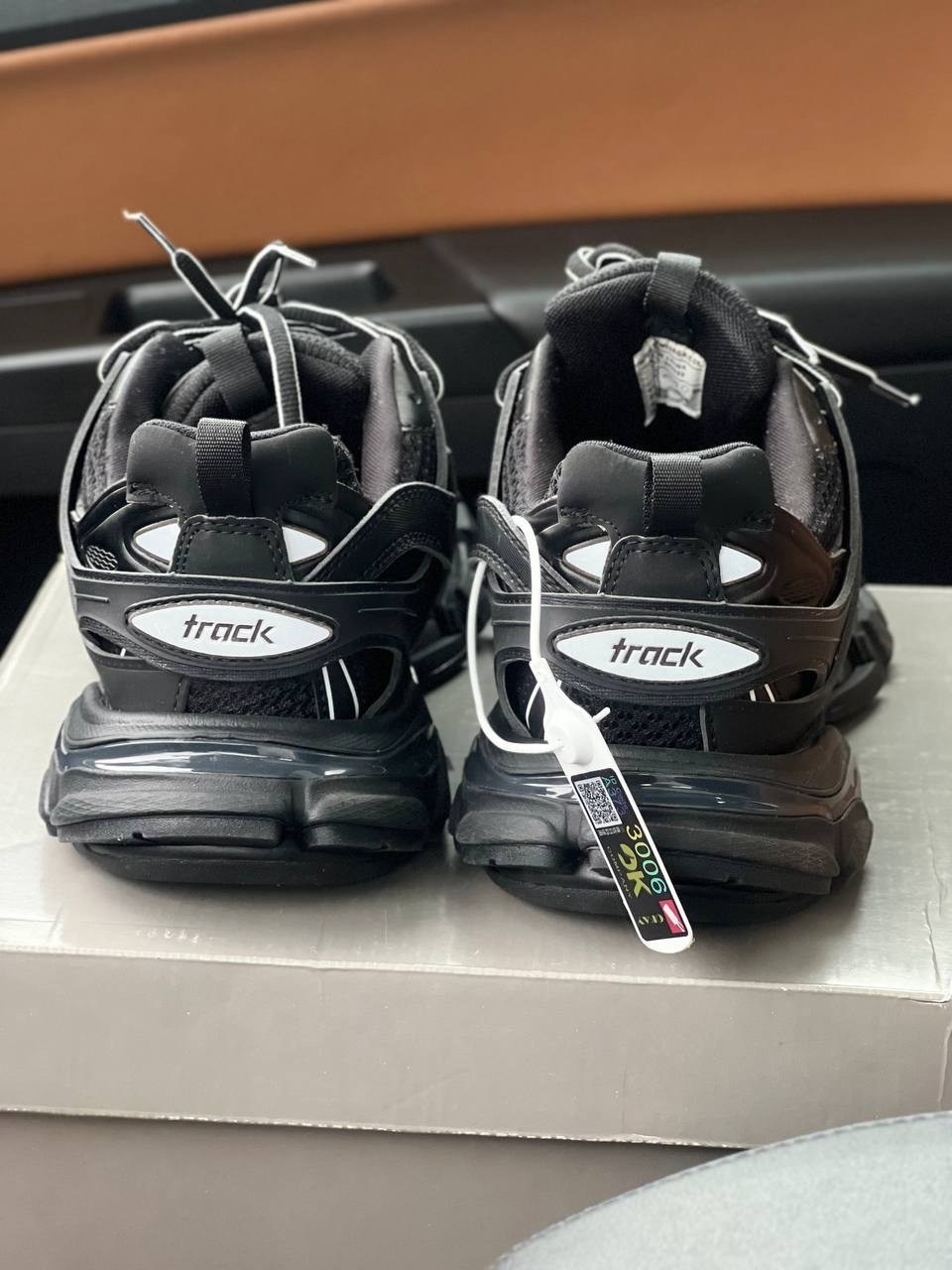 кроссовки balenciaga track,кроссовки balenciaga,кроссовки balenciaga track black,кроссовки balenciaga track 1,мужские кроссовки balenciaga track черные