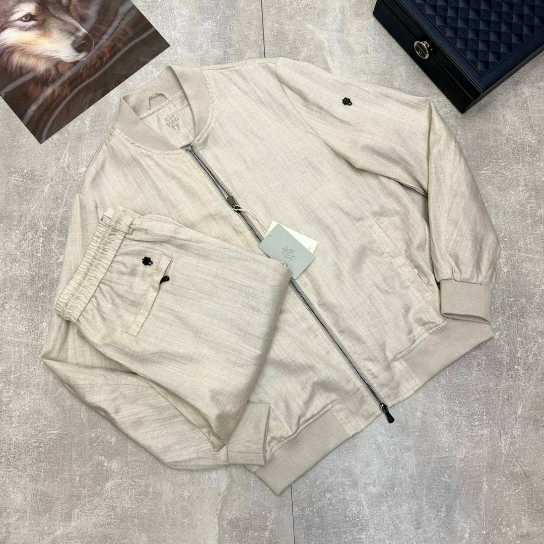 костюм brunello cucinelli,мужской костюм льняной,мужская мода,льняной костюм,мужские спортивные костюмы