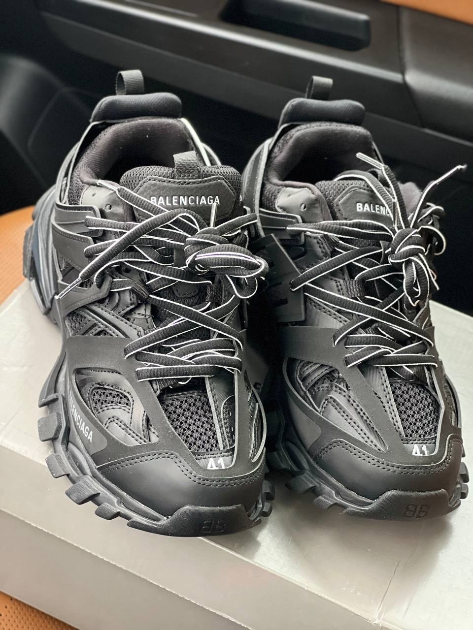кроссовки balenciaga track,кроссовки balenciaga,кроссовки balenciaga track black,кроссовки balenciaga track 1,мужские кроссовки balenciaga track черные