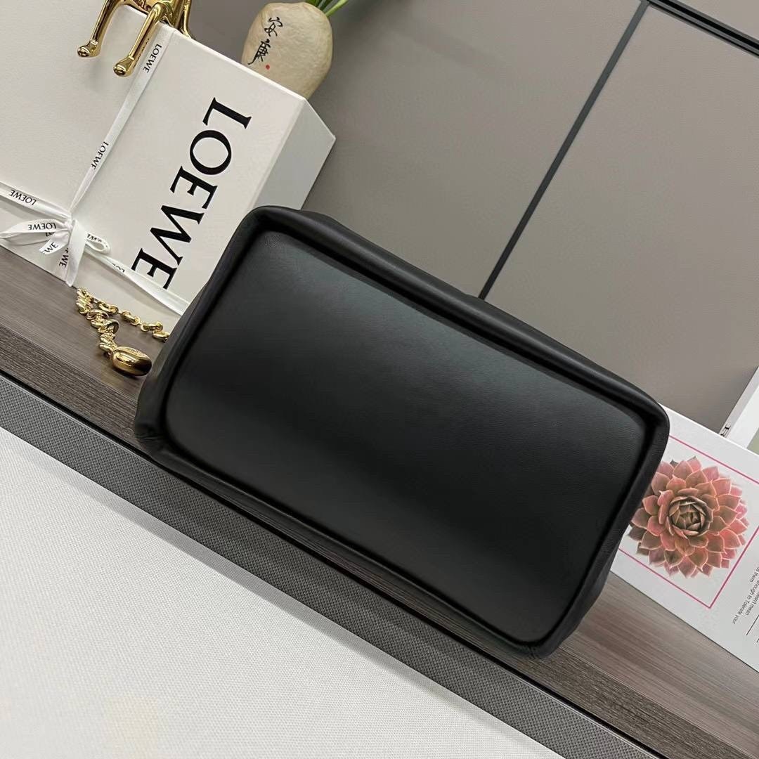 сумки модные,классическая сумка,кожаная сумка,сумка loewe,сумка