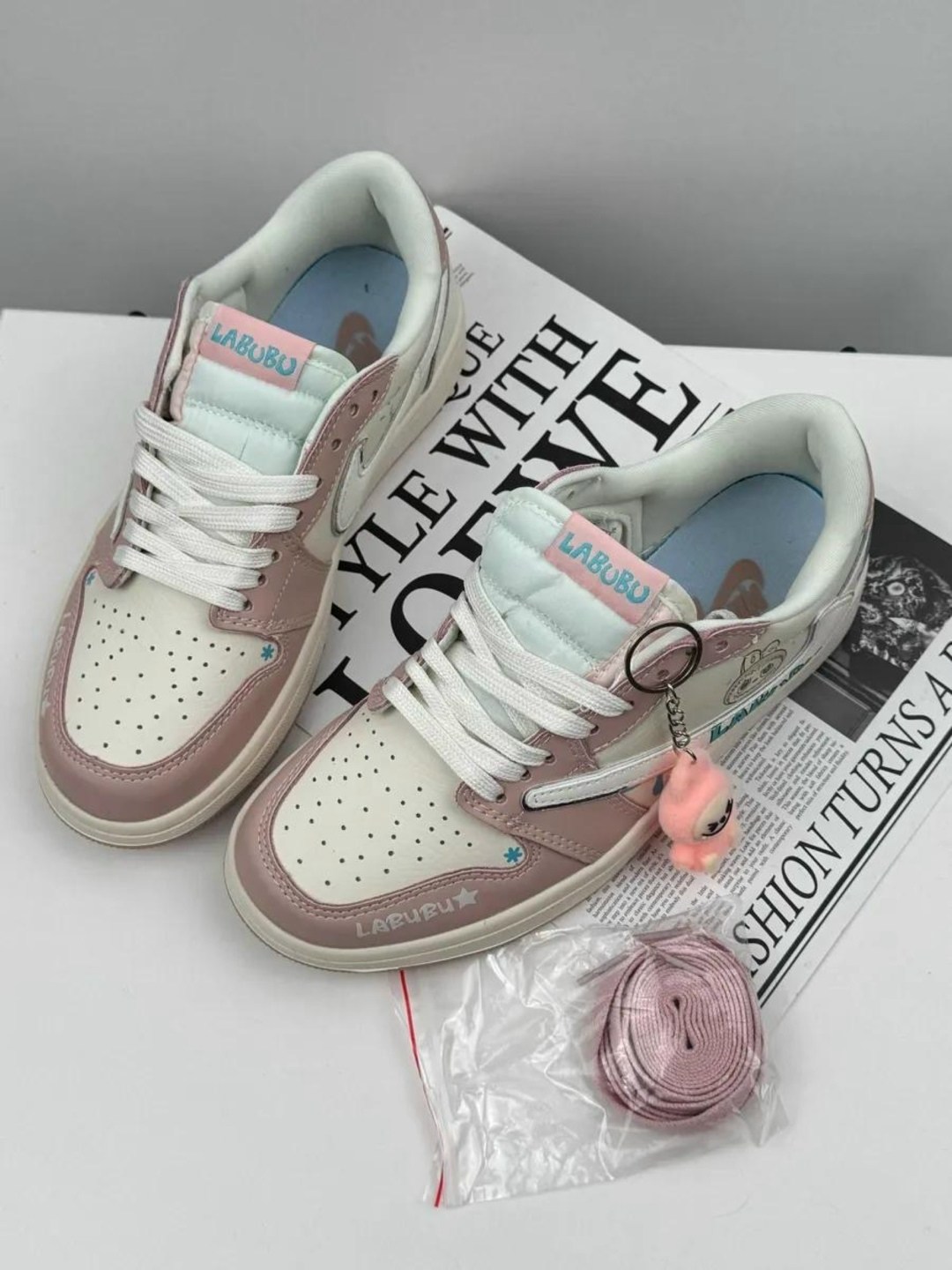 кроссовки nike женские,женские кроссовки,кроссовки,кроссовки nike air jordan 1 low x travis scott x labubu,оригинальные кроссовки
