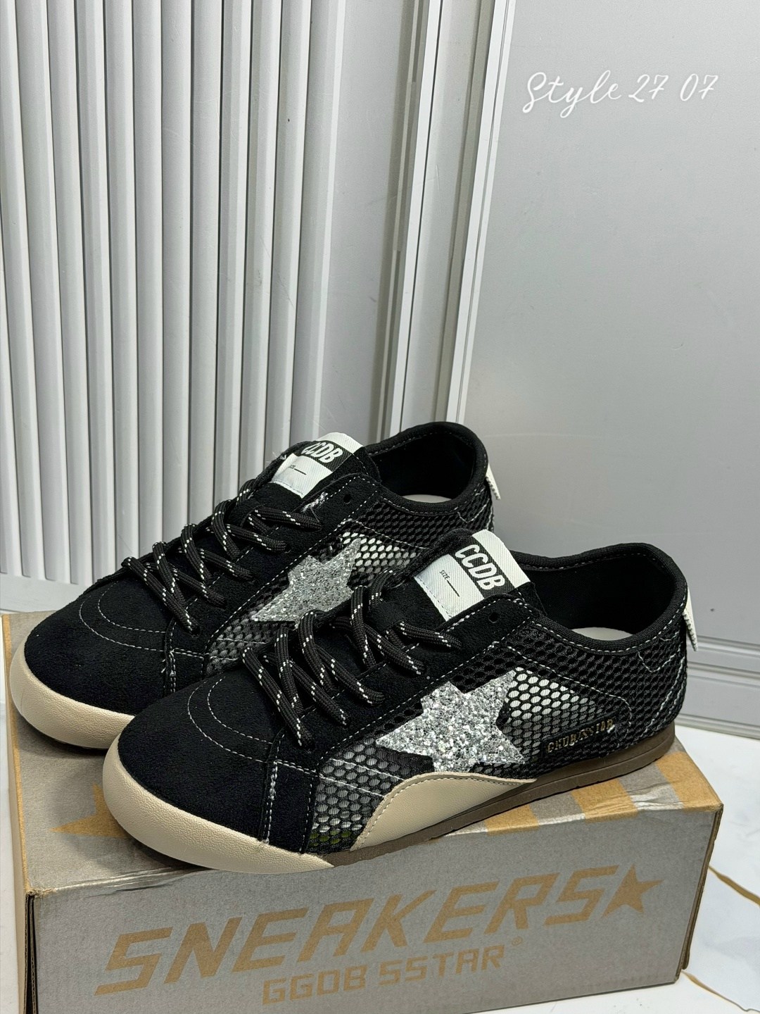 ,кеды golden goose, женская,кеды super-star с блестками golden goose черный,кроссовки golden goose